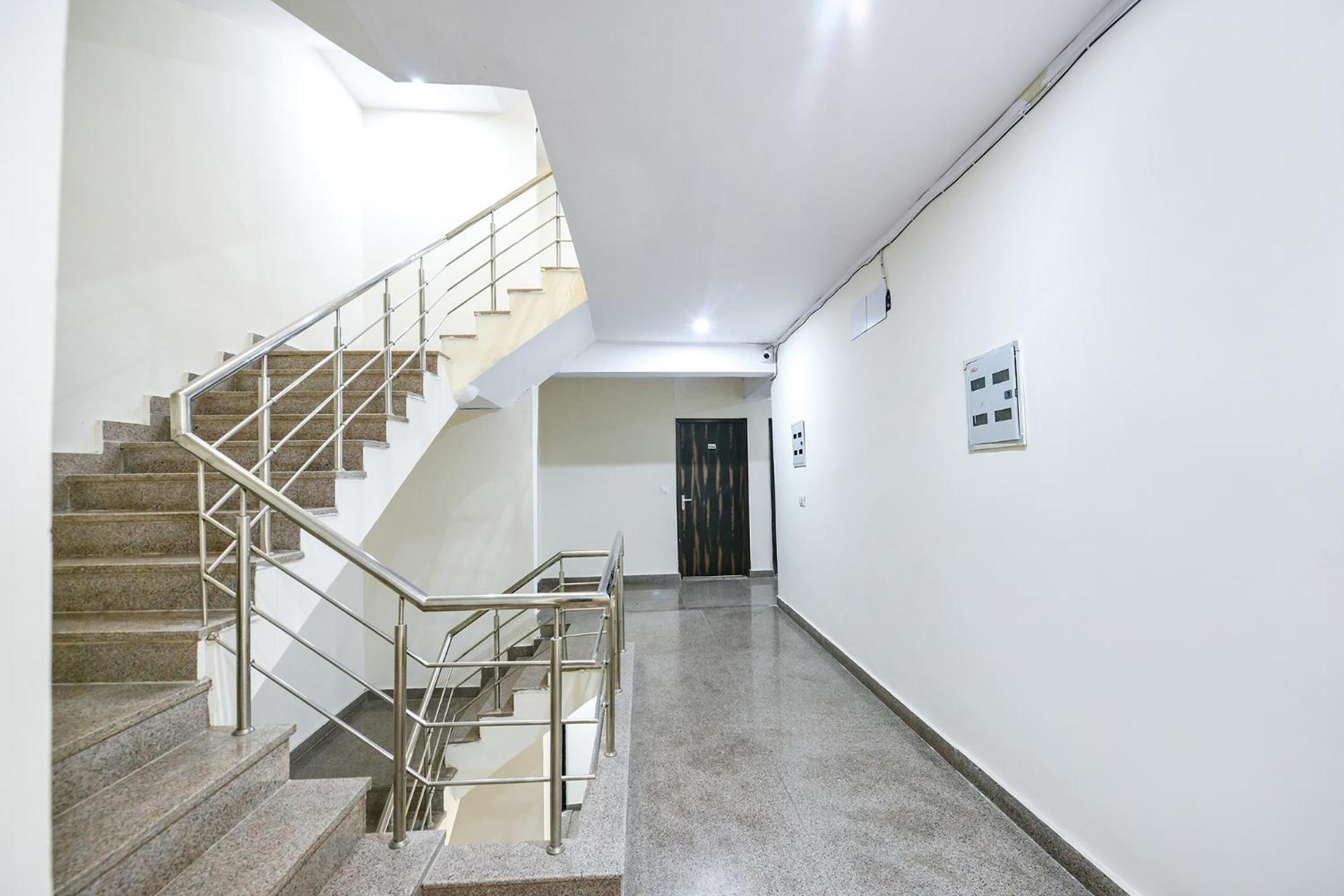 Fabhotel The Yashobhumi Near Yashobhoomi Convention Centre Delhi  Exterior foto